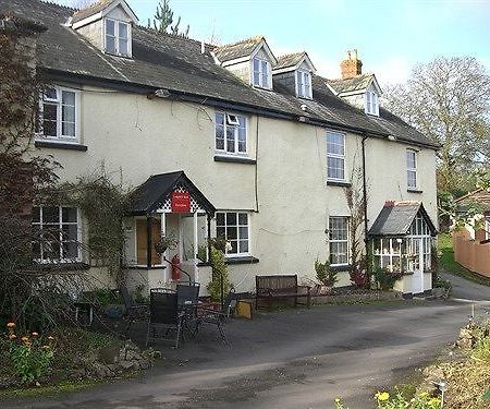 Lodgehill Hotel Tiverton  Dış mekan fotoğraf